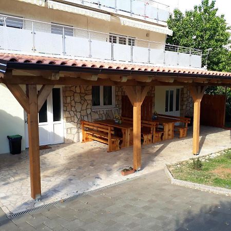 Apartments Roko Kostrena Luaran gambar