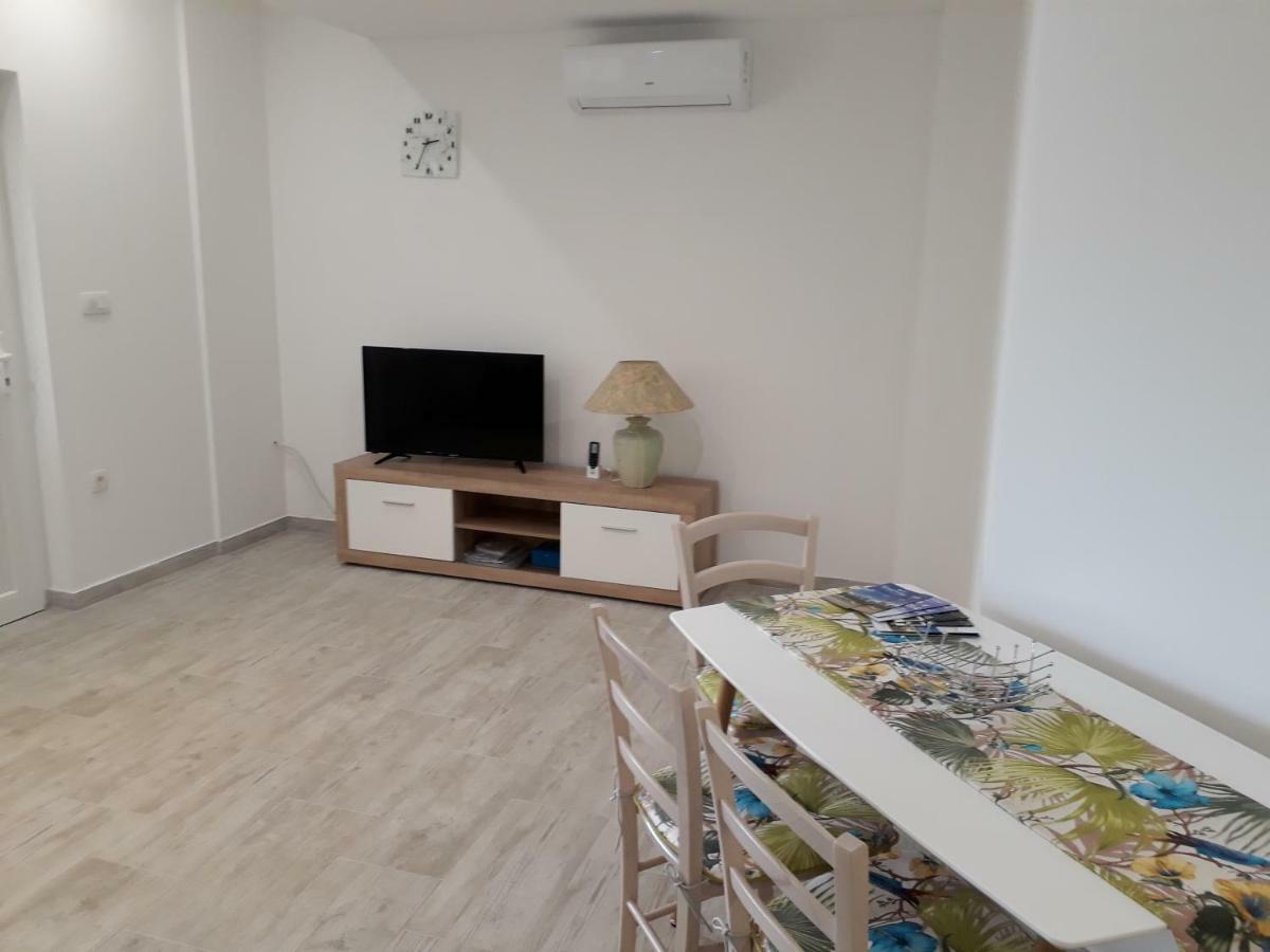 Apartments Roko Kostrena Luaran gambar
